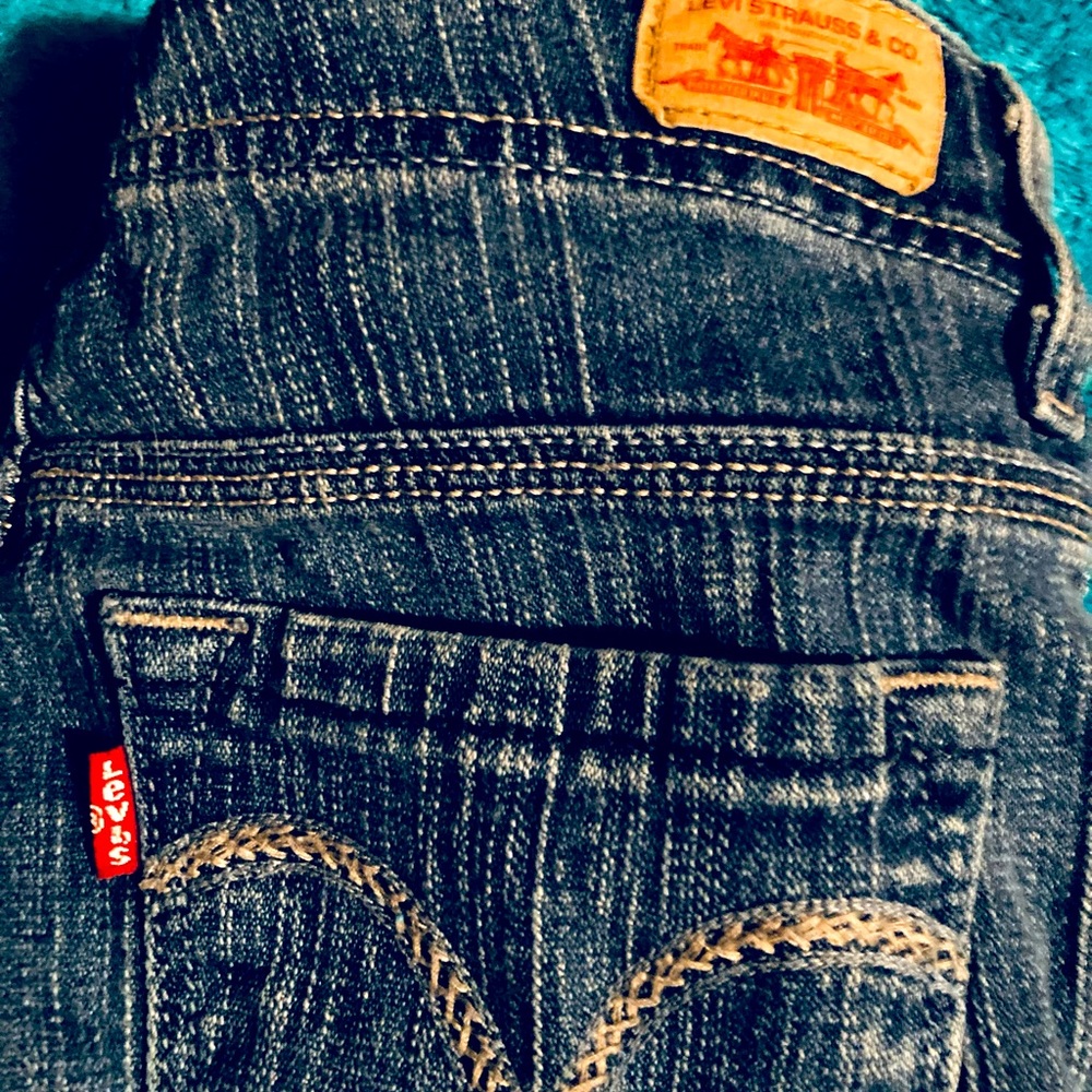 Levi’s Misses jeans. Size 1 , flare leg, Barely worn.